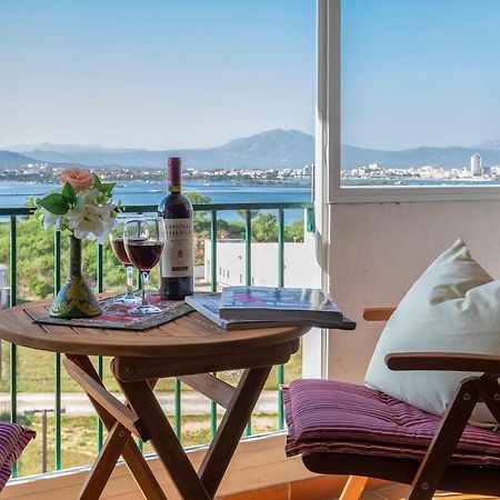 Top Floor Gulf View Apartment Olbia Exteriér fotografie